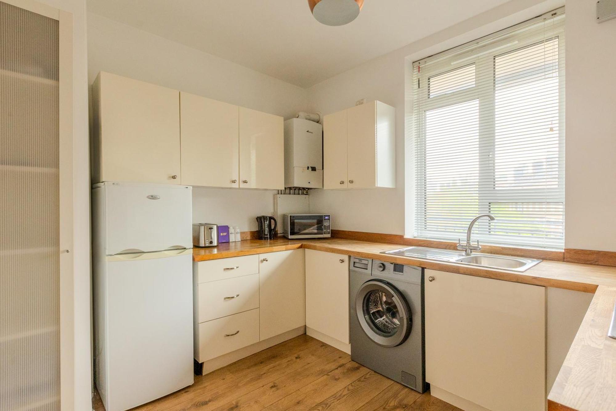 Bright Modern 1 Bedroom Flat, 5 Min To Vauxhall St Лондон Экстерьер фото