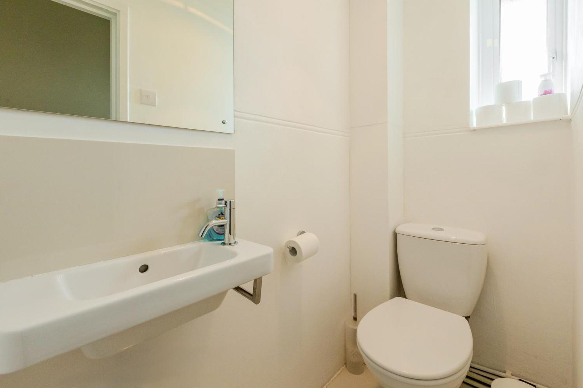 Bright Modern 1 Bedroom Flat, 5 Min To Vauxhall St Лондон Экстерьер фото